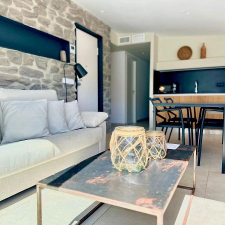 Cala Vadella Beachwalk Suites מראה חיצוני תמונה