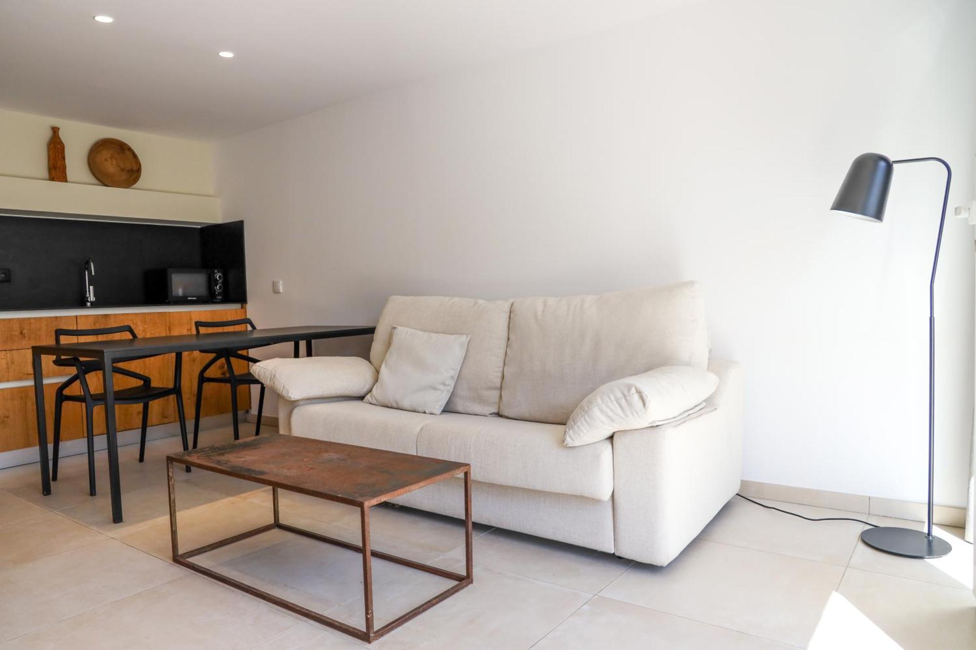 Cala Vadella Beachwalk Suites חדר תמונה