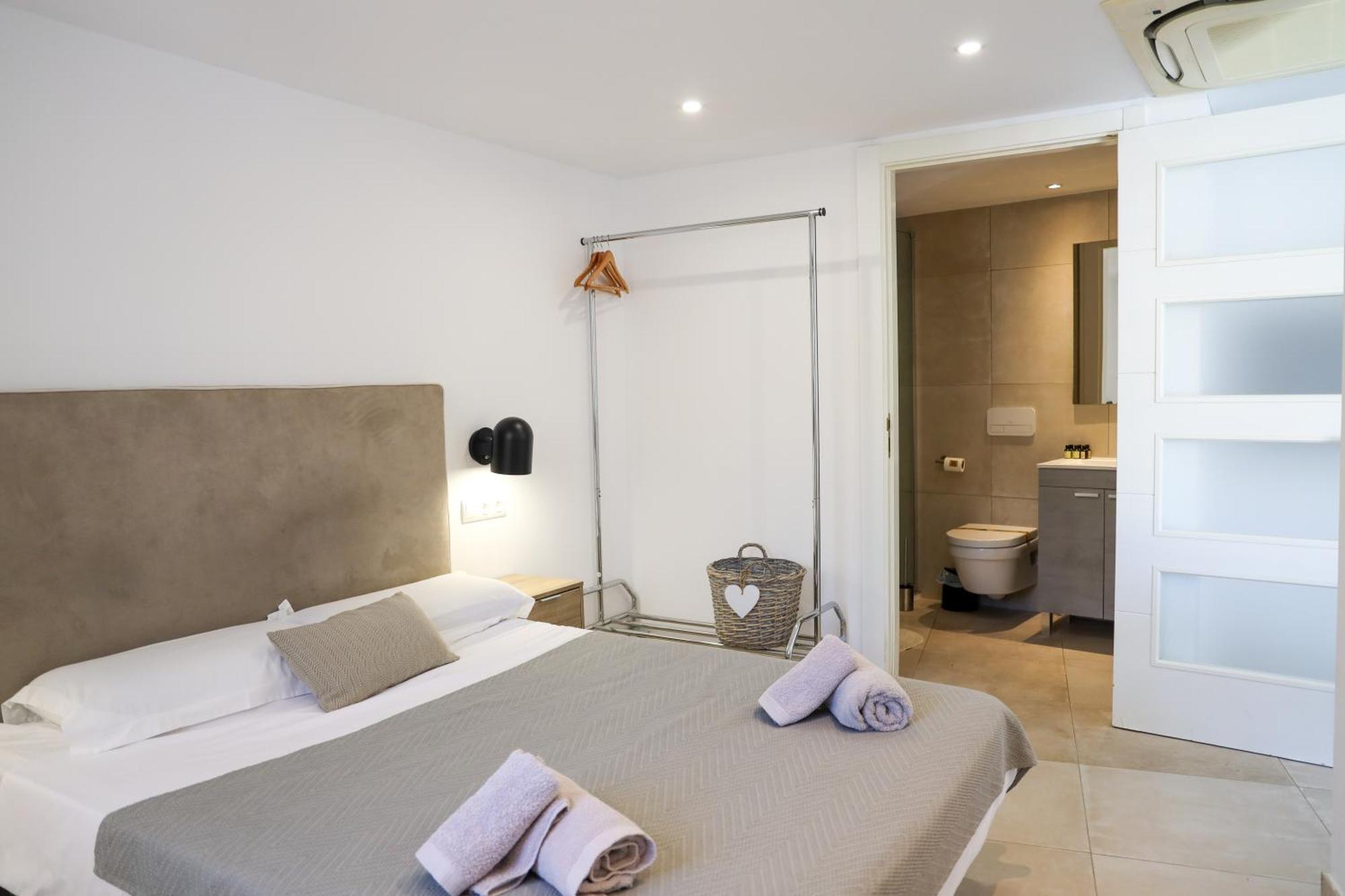 Cala Vadella Beachwalk Suites חדר תמונה