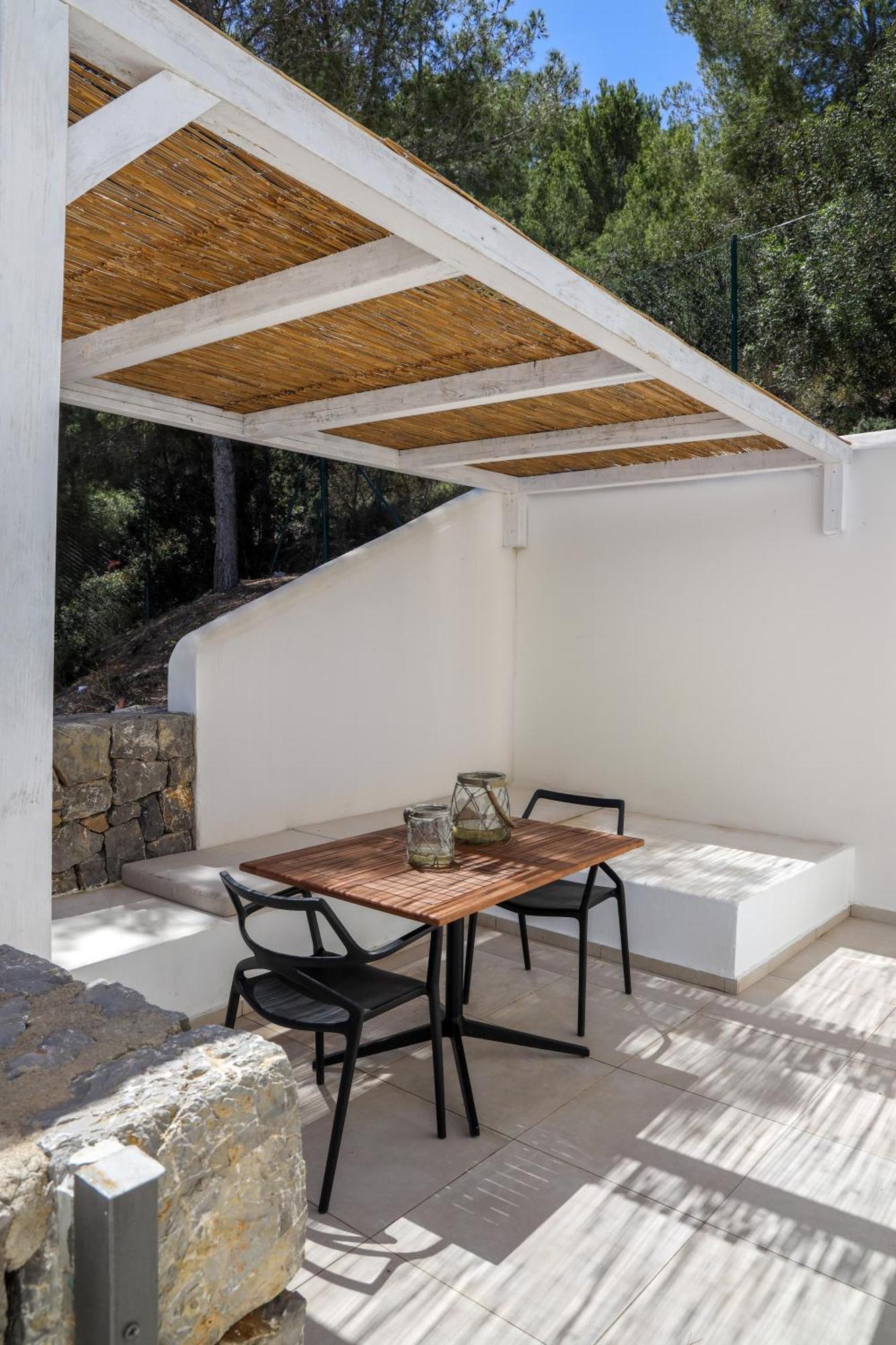 Cala Vadella Beachwalk Suites מראה חיצוני תמונה