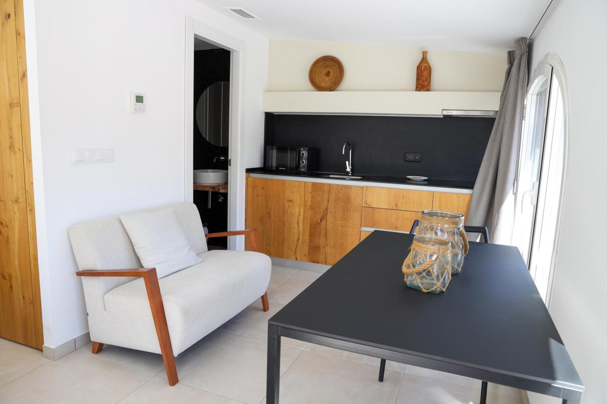Cala Vadella Beachwalk Suites חדר תמונה